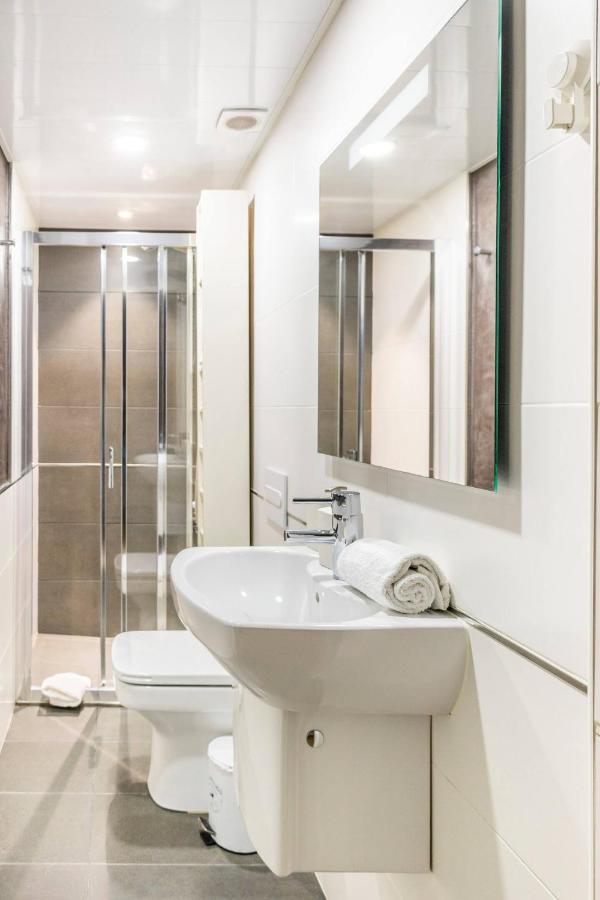Sweet Room Barcelona L'Hospitalet de Llobregat Ngoại thất bức ảnh